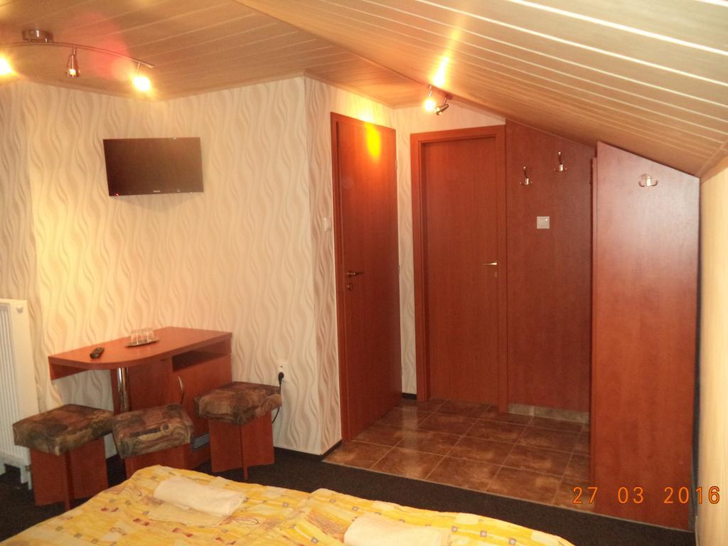 Pension Hostad Gabcikovo Bagian luar foto